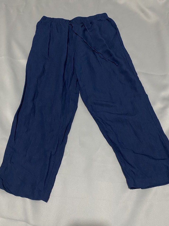 H&M Navy Blue Linen-Blend Trousers (Category: Other Bottoms) located in Bacoor. Submitted by sad.burrito (Listing ID 1461667468, Image 1). Description: 📦 Lalamove/LBC, shipping fee shouldered by buyer 📍 Bacoor, Cavite.