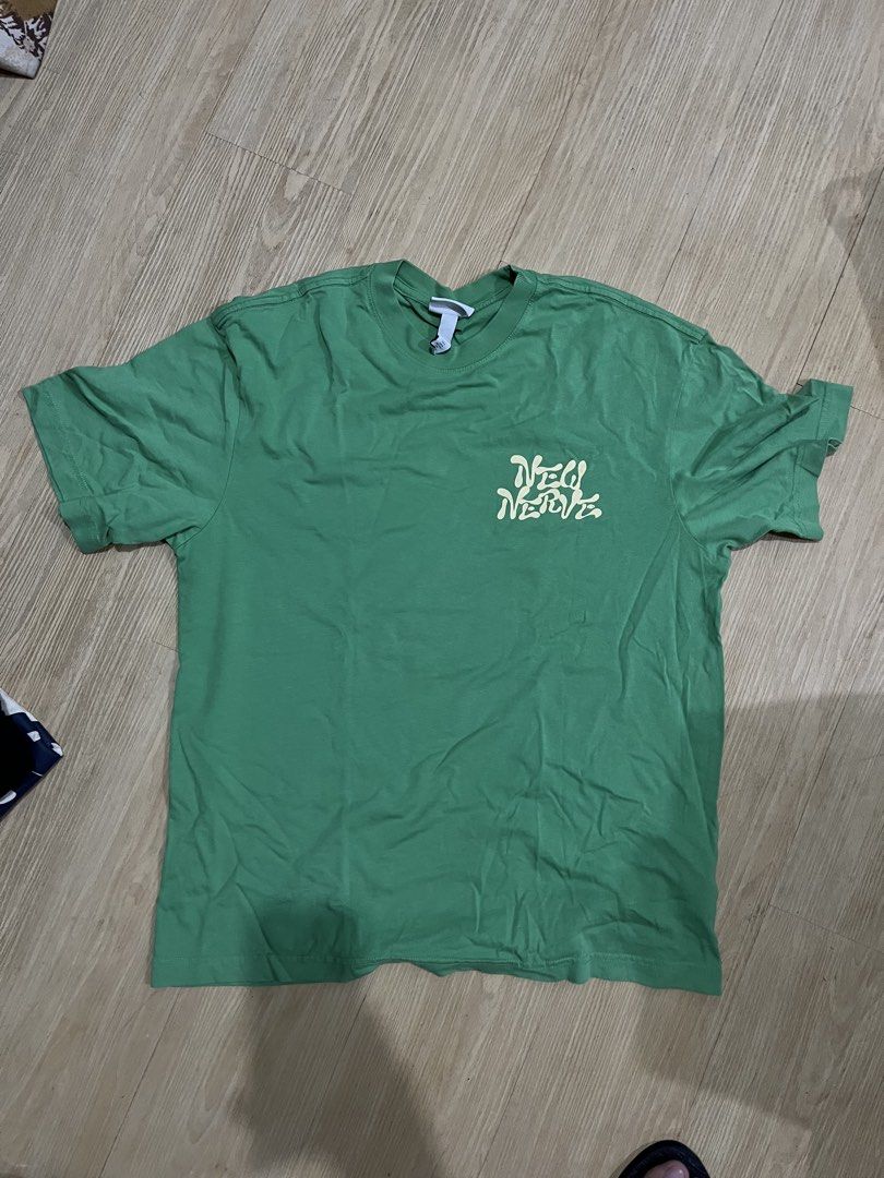 h&m shirt (Category: Tshirts & Polo Shirts ) located in Manila. Submitted by daonechosennn (Listing ID 1461669203, Image 2). Description: .