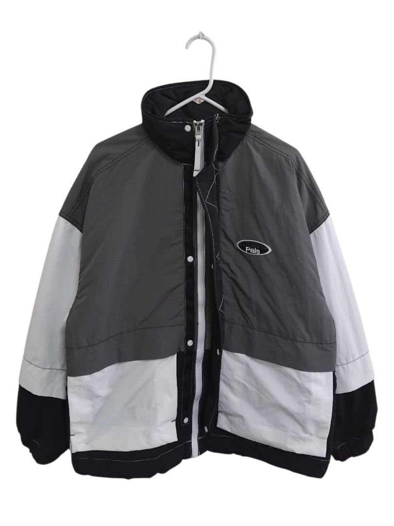H&M x Boring Pals Boxy Oversized Nylon Jacket (Category: Coats, Jackets and Outerwear) located in Pasig City. Submitted by hustlexcurate (Listing ID 1461648471, Image 1). Description: H&M x Boring Pals Boxy Oversized Nylon Jacket Size S on tag fits LARGE Dimensions: 25X29.
