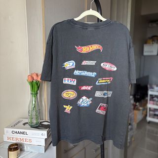 (Category: ) located in . Submitted by on-trendfinds (Listing ID 1461781466, Image 1). Description: .
