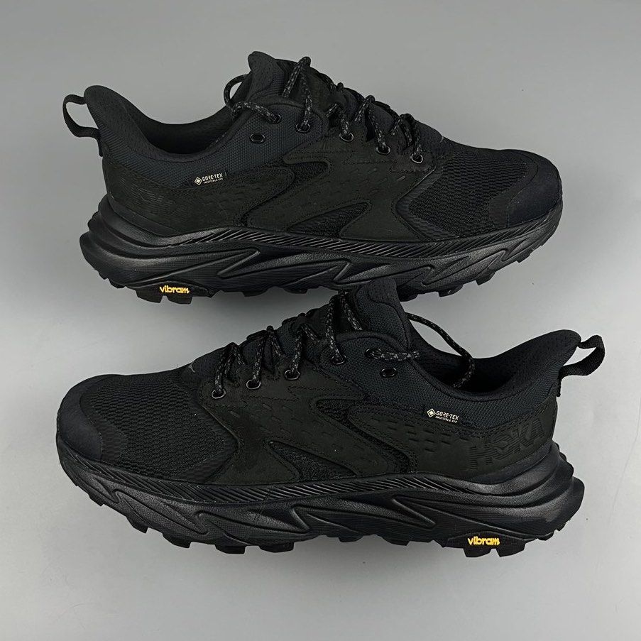 Hoka Anacapa 2 Low GTX (Category: Sneakers) located in Los Banos. Submitted by 4030.archives. (Listing ID 1461752655, Image 1). Description: Hoka Anacapa 2 Low GTX 4500 Pesos Size 8D | 7.5 UK | 26cm Almost new condition Authentic Pair itself.
