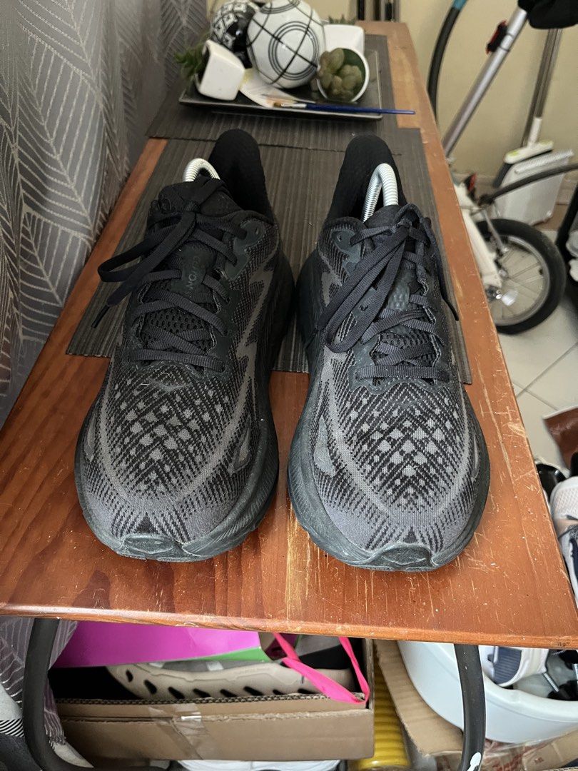 Hoka Clifton 9 (Category: Sneakers) located in Las Pinas. Submitted by deepsouthe (Listing ID 1461655901, Image 3). Description: Hoka Clifton 9 Mens 9 2E (wide), 8.5uk, 42.5eu, 27cm Well used yet in good condition Issues are related to wear but very much wearable No socliner tears, no mesh tears, no sole separation Legit pair Php2,000 plus sf Las Pinas area.