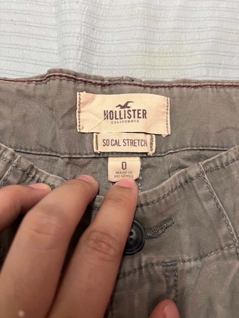 HOLLISTER MICRO SHORT (Category: Shorts) located in Davao. Submitted by phantommaru_102910 (Listing ID 1461583184, Image 3). Description: .