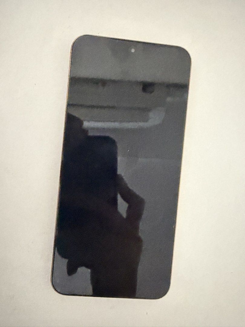 Honor X9D (Category: Android Others) located in Manila. Submitted by casanovae (Listing ID 1461731124, Image 2). Description: FOR SALE: HONOR X9D 5G ₱14,000 Negotiable RFS: Spare phone Specs: • 6.79” OLED display, 2640 × 1200 • 120Hz refresh rate • Snapdragon 6 Gen 4 • 12GB RAM + RAM Turbo • 256GB storage • 108MP main camera with OIS + EIS • 8300mAh silicon-carbon battery • 66W HONOR SuperCharge • 5G connectivity • IP66 / IP68 / IP69K water and d