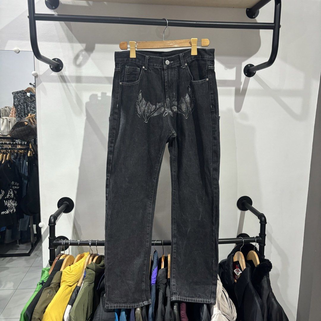 Horror y2k Bob Myers pants (Category: Jeans) located in Bambang. Submitted by heats777 (Listing ID 1461690027, Image 2). Description: Excellent condition No issue Size: M on tag .