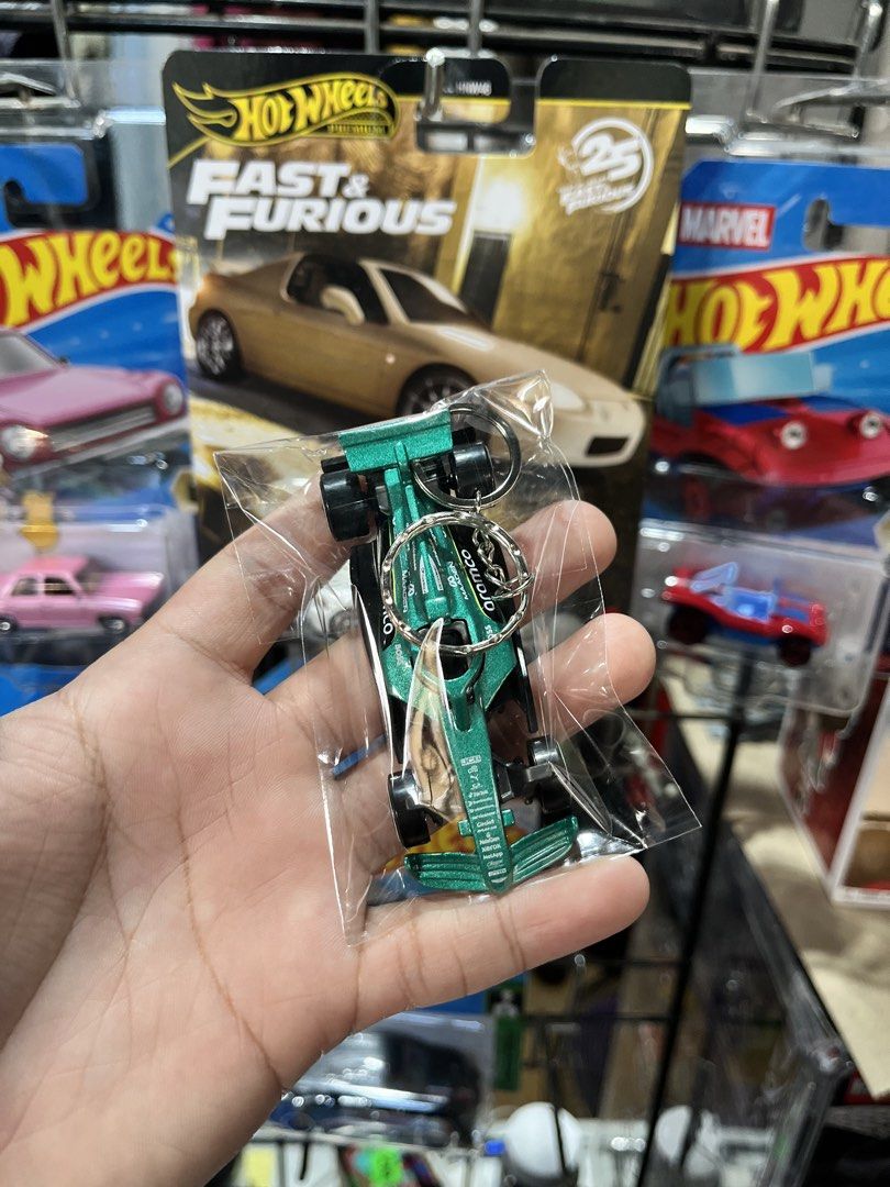 Hot Wheels F1 Car Keychains (Category: Vehicle & Diecast Models) located in Cabanatuan. Submitted by isaiahave (Listing ID 1461564655, Image 2). Description: F1 Keychain 180 each.