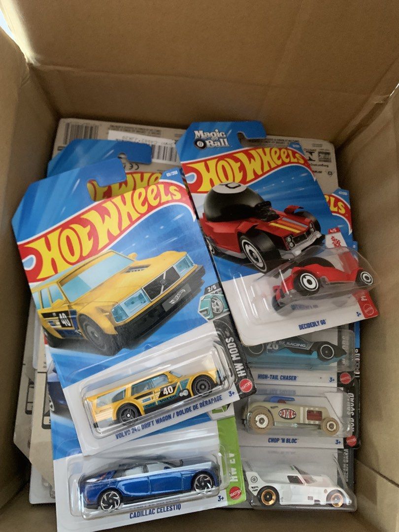 Hot Wheels Random Mainline (Category: Vehicle & Diecast Models) located in Bulacan. Submitted by rmfitsapparel (Listing ID 1461661195, Image 1). Description: Hot wheels mainline random cars 99each Loc. San miguel Bulacan Mod gcash/banktransfer .