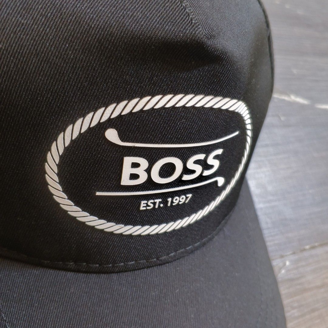 Hugo boss cap (Category: Caps & Hats) located in Manila. Submitted by janna_m (Listing ID 1461771870, Image 2). Description: EXCELLENT CONDITION ✅ NO ISSUES ✅ DM FOR INQUIRIES 📩.