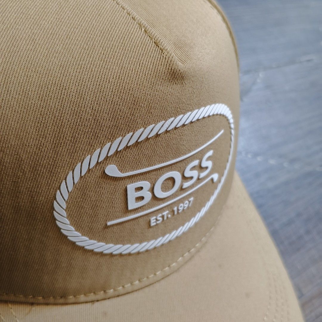 Hugo boss cap (Category: Caps & Hats) located in Manila. Submitted by janna_m (Listing ID 1461772274, Image 2). Description: EXCELLENT CONDITION ✅ NO ISSUES ✅ DM FOR INQUIRIES 📩.