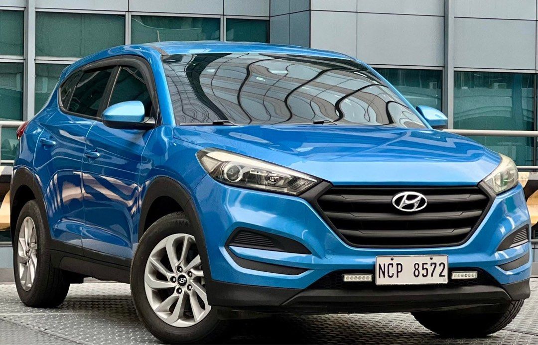Hyundai Tucson CRDi Auto (Category: Used Cars) located in Makati City. Submitted by allcarsbymissjun (Listing ID 1461651736, Image 1). Description: 2017 Hyundai Tucson CRDI a/t Php 528,000 Only!✅ 🔥ALL IN CASHOUT - Php 58K🔥 2 YRS - Php 29,276 3 YRS - Php 21,153 4 YRS - Php 17,540 (Chattel & Insurance included) Common rail direct injection Automatic transmission PLATE NUMBER: NCP8572 Well-maintained Mileage 62k only! Android head unit Diesel effe
