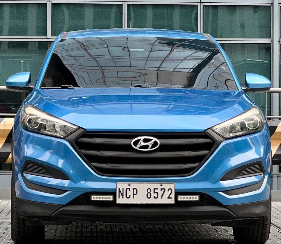 Hyundai Tucson CRDi Auto (Category: Used Cars) located in Makati City. Submitted by allcarsbymissjun (Listing ID 1461651736, Image 3). Description: 2017 Hyundai Tucson CRDI a/t Php 528,000 Only!✅ 🔥ALL IN CASHOUT - Php 58K🔥 2 YRS - Php 29,276 3 YRS - Php 21,153 4 YRS - Php 17,540 (Chattel & Insurance included) Common rail direct injection Automatic transmission PLATE NUMBER: NCP8572 Well-maintained Mileage 62k only! Android head unit Diesel effe