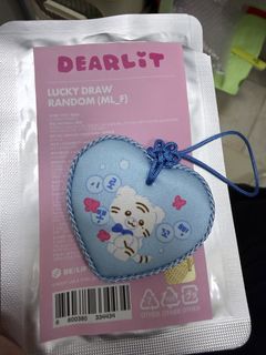 （分類：）位於 。 由 kyxsulix 提交（商品編號 1461657545，圖片 1）。簡介： 。