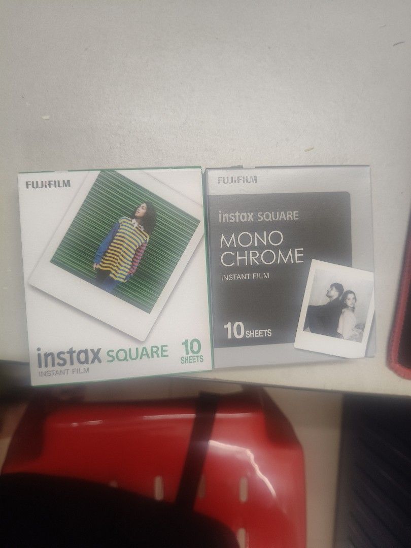 Instax Square Bundle (Category: Cameras) located in Petaling Jaya. Submitted by stonkhamster (Listing ID 1461576460, Image 1). Description: .