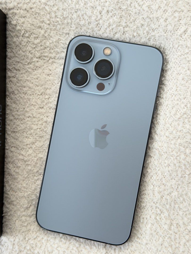 iPhone 13 Pro 128gb in Sierra Blue (Category: iPhone 13 Series) located in Carmona. Submitted by cinnmoroll (Listing ID 1461653812, Image 2). Description: Selling 13pro 128gb - in sierra blue - unit and box only - no sim restrictions - makinis and in good condi - 84% BH - 18,000php Loc is Cavite Ship nationwide.