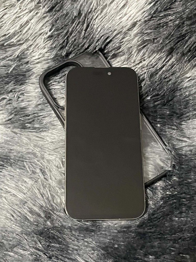 iPhone 15 pro (Category: iPhone 15 Series) located in Manila. Submitted by johnraymon.2808 (Listing ID 1461709638, Image 3). Description: FOR SALE OR SWAP SA LOWER UNIT NA IPHONE + CASH‼️‼️‼️ ‎ ‎IPHONE 15 PRO ‎256GB ‎FU ( ANYSIM ) ‎86% BATTERY HEALTH ‎✅ FACE ID WORKING ‎✅ TRUETONE WORKING ‎✅ FRONT & BACK CAM MALINAW ‎ ‎ISSUE: REPLACED LCD ‎.