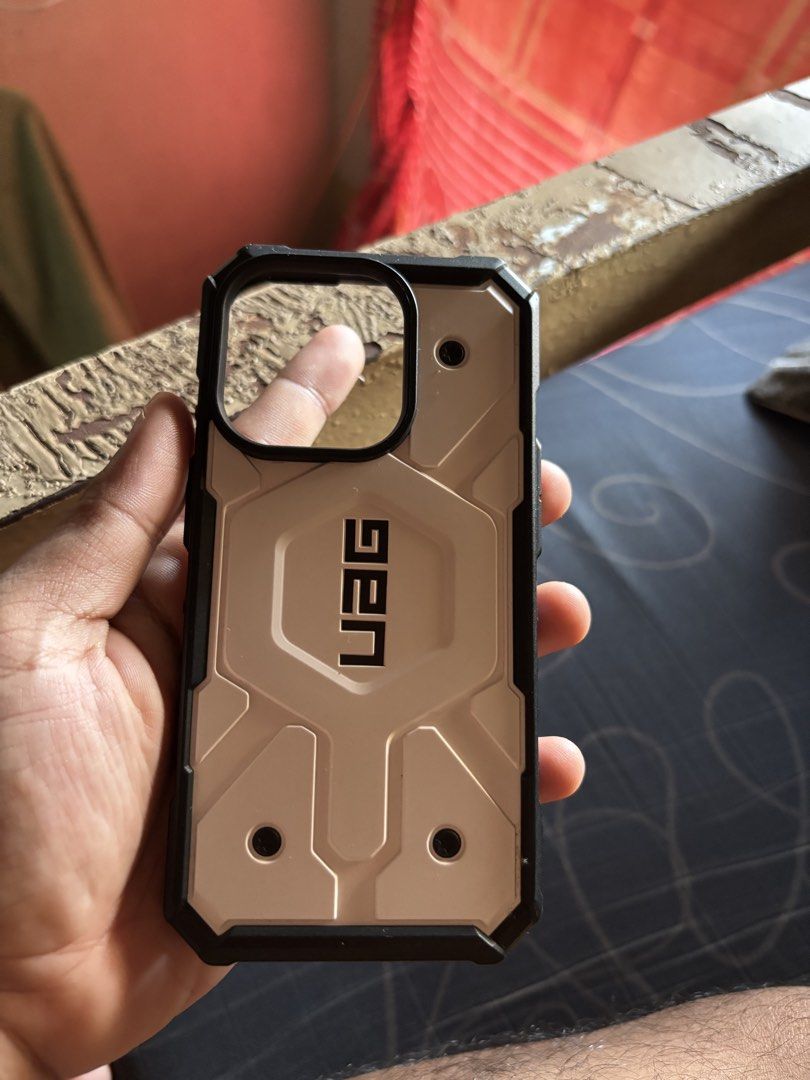 iphone 15 pro UAG case (Category: Other Mobile & Gadget Accessories) located in Manila. Submitted by gonza26460 (Listing ID 1461795412, Image 3). Description: UAG case for iphone 15 pro Still presentable and authentic Complete with box Still negotiable for sure buyer Val loc but can do halfway if ever.