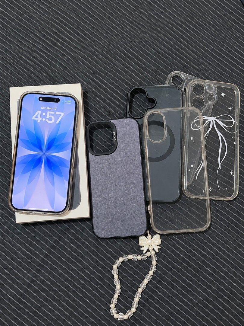 Iphone 17 (Category: Cases & Sleeves) located in Caloocan City. Submitted by gentlehorse.103 (Listing ID 1461578369, Image 1). Description: ‎Iphone 17 ‎256gb ‎92BH ‎Physical sim and Esim ‎No repair ‎No issue ‎All working ‎STILL UNDER WARRANTY ‎ ‎With box, tempered, and cases ‎ ‎FOR ATTENTION FOR ONLY ANG POSTED, ORIG PRICE IS 43,999 FIXED ‎ ‎Cainta location ‎can do meet up for malalayo ‎OPEN ADD SWAP ‎ ‎.