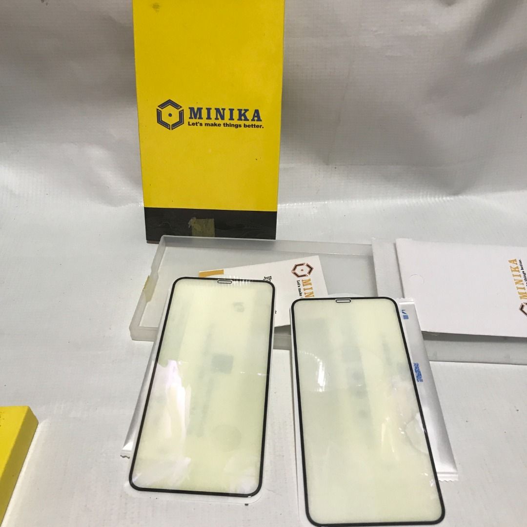 iPhone XS max Tempered Glass #4997 (Category: Cases & Sleeves) located in Malabon City. Submitted by mldg.surplus (Listing ID 1461687125, Image 1). Description: MLDG Surplus Reminder: •Expect minimal flaws such as stain, lint, scratches etc. •No reservation, we can accept your offer, but it doesn't mean that the item is reserved. •No other picture. All pictures are posted already. •Battery operated items does not included battery when purchased. 