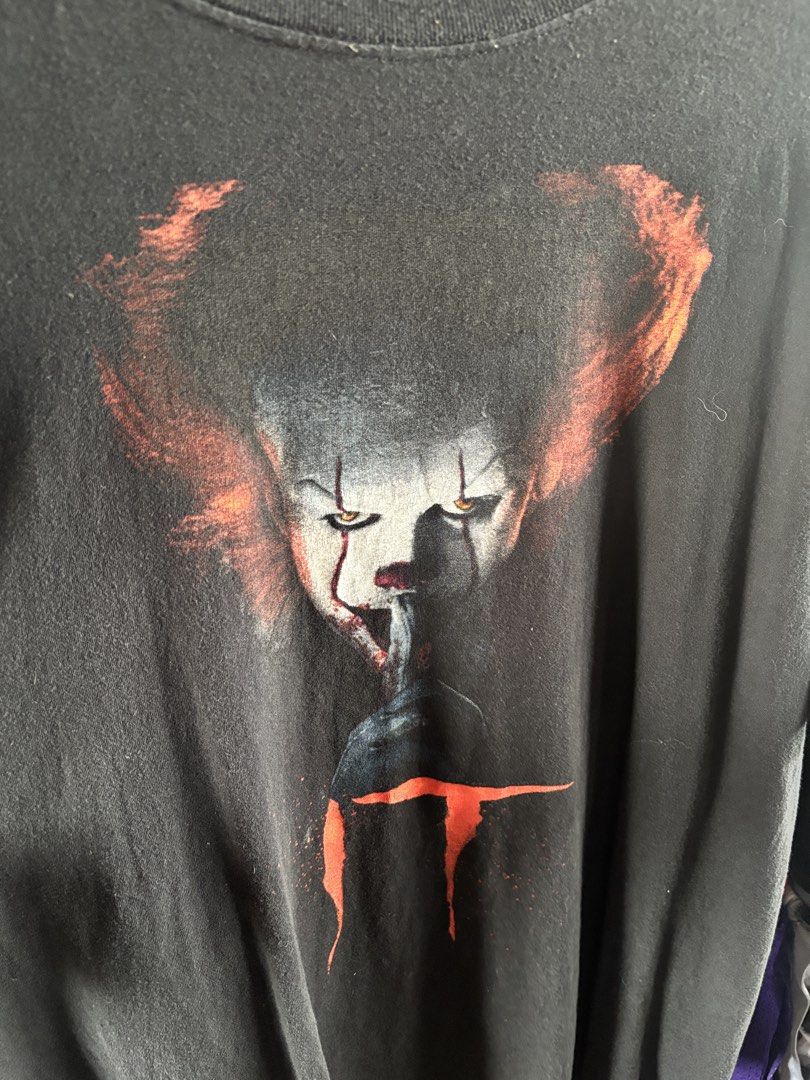 It shirt (Category: Tshirts & Polo Shirts ) located in Taguig. Submitted by nardselect (Listing ID 1461573090, Image 2). Description: It YOU WILL FLOAT shirt Tag Size: L Width: 22 Length: 30 Condition: Good Flaws: Has a small paint stain see on last pic .