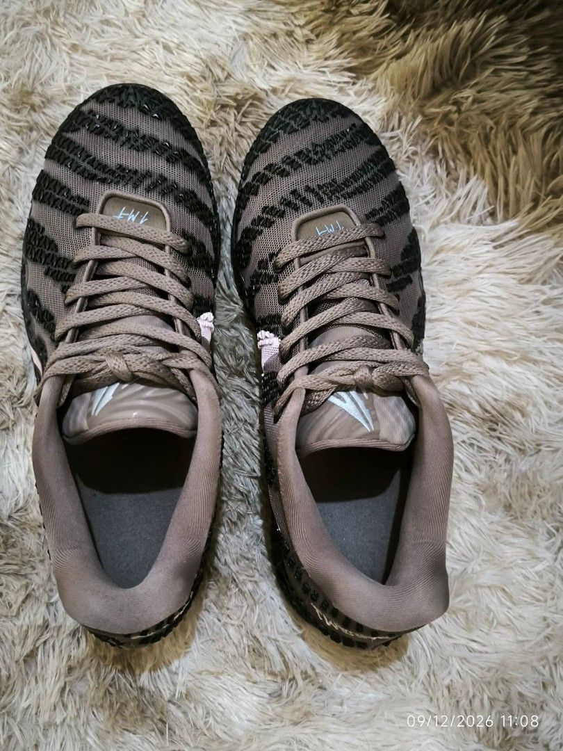 JA 3 EP (Category: Sneakers) located in Lipa City. Submitted by france01825 (Listing ID 1461710111, Image 3). Description: JA 3 EP Reason for selling (wrong size) Size: 12" Used- like new 2x used indoor court.