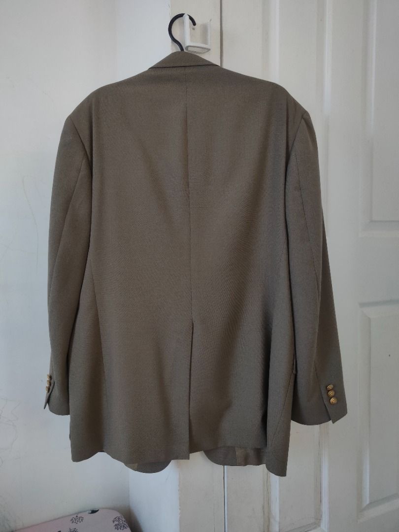 Jack Nicklaus Blazer - XL (Category: Coats, Jackets and Outerwear) located in Dasmarinas. Submitted by acesteve (Listing ID 1461747035, Image 2). Description: Size in inches: 23.5 width 33 length No issues or alterations Loc: Dasma Cavite MOP: Gcash.