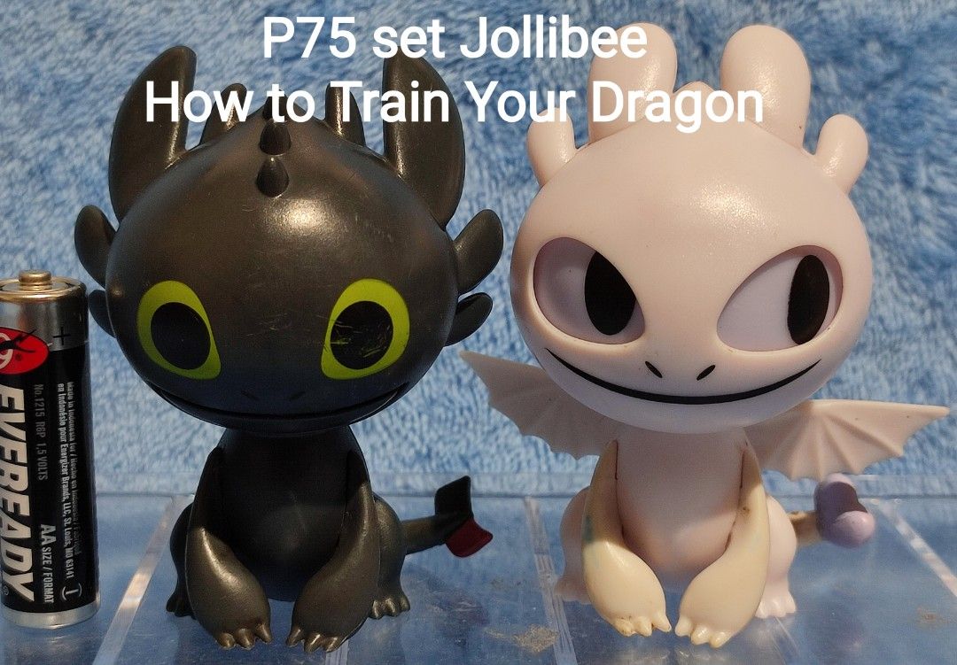Jollibee How to Train Your Dragon Figurines Set (Category: Figurines & Statues) located in Baguio. Submitted by abigailmyra (Listing ID 1461566790, Image 2). Description: - Set of 2 Jollibee "How to Train Your Dragon" figurines - Includes Toothless and the Light Fury - Ideal for collectors and fans of the movie - from a Jollibee promotional campaign - Sold as a set P75 loc:Baguio-CAR.