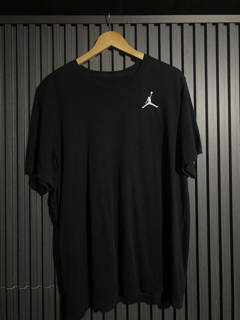 Jordan (Category: Tshirts & Polo Shirts ) located in Digos. Submitted by geo_thrift (Listing ID 1461739579, Image 1). Description: 22/29.