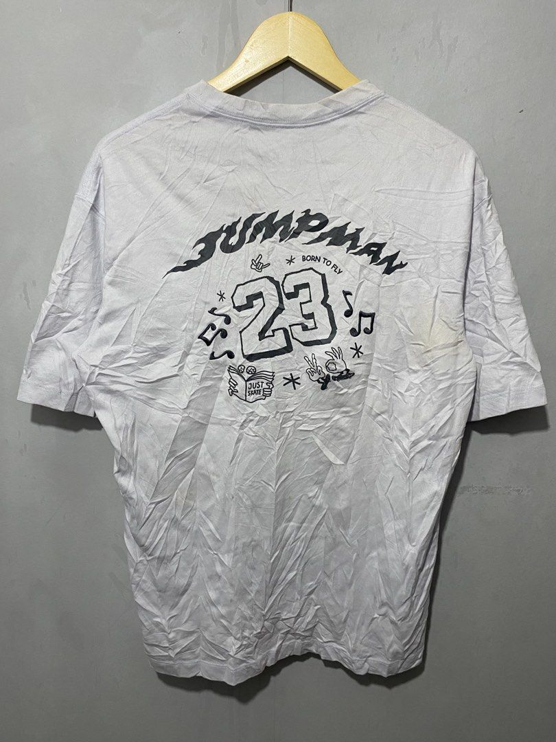 Jordan Born To Fly (Category: Tshirts & Polo Shirts ) located in Davao. Submitted by jsthr1ft (Listing ID 1461645861, Image 3). Description: Jordan Born To Fly Size Small Fit To Medium No Issue Need Wash Only Excellent Condition.