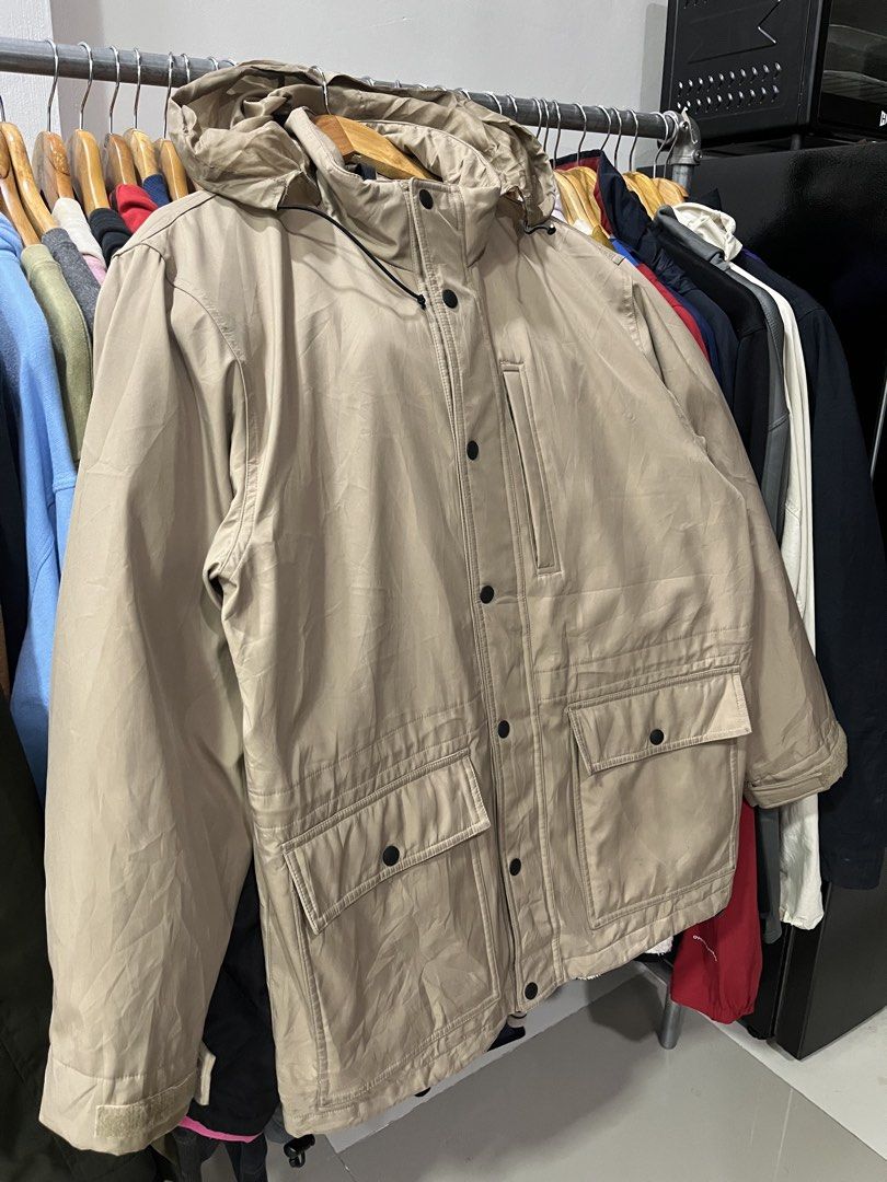 K A U L E Mens Parka Jacket (Category: Coats, Jackets and Outerwear) located in Baliuag. Submitted by TOCThrift (Listing ID 1461708498, Image 3). Description: K A U L E Mens Parka Jacket Size M on tag 23 width x 30 Length L-XL mens fit Padded pang lamig Good as new No issue 680 + SF Baliwag, Bulacan.