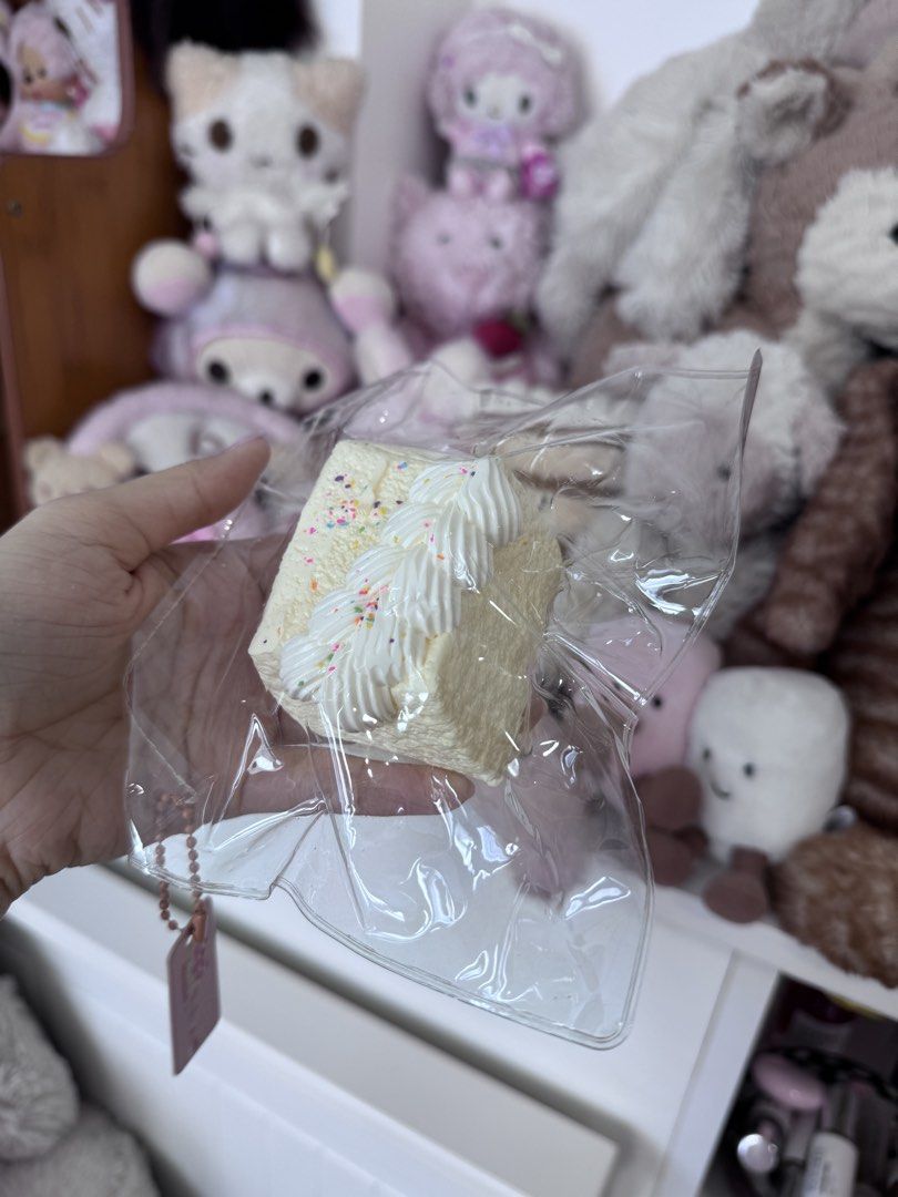 kala kala studio vanilla cake taba squishy (Category: Designer & Blind Box Toys) located in Pasig City. Submitted by shanni33 (Listing ID 1461600859, Image 1). Description: .
