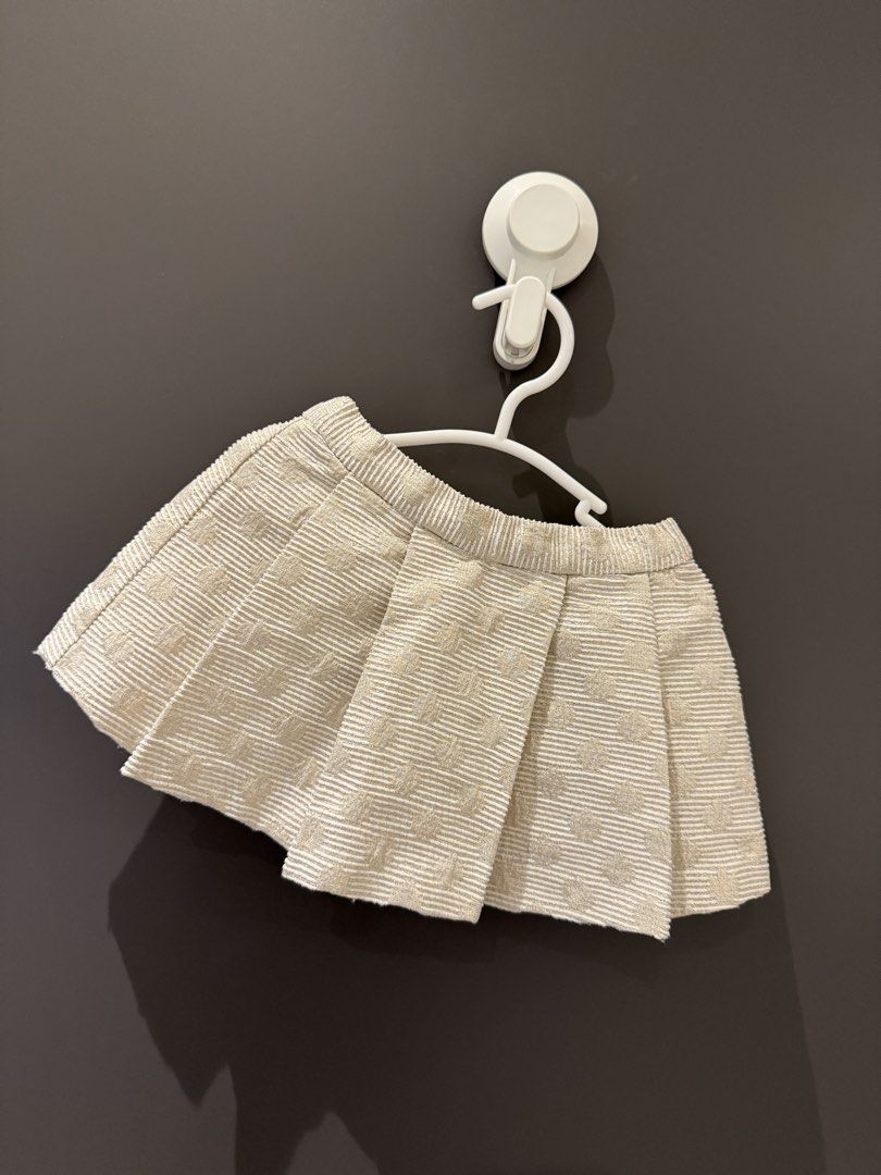 Kate Spade Skirt (6 months, Like New) (Category: Babies & Kids Fashion) located in Manila. Submitted by beautygoddess (Listing ID 1461620171, Image 2). Description: .