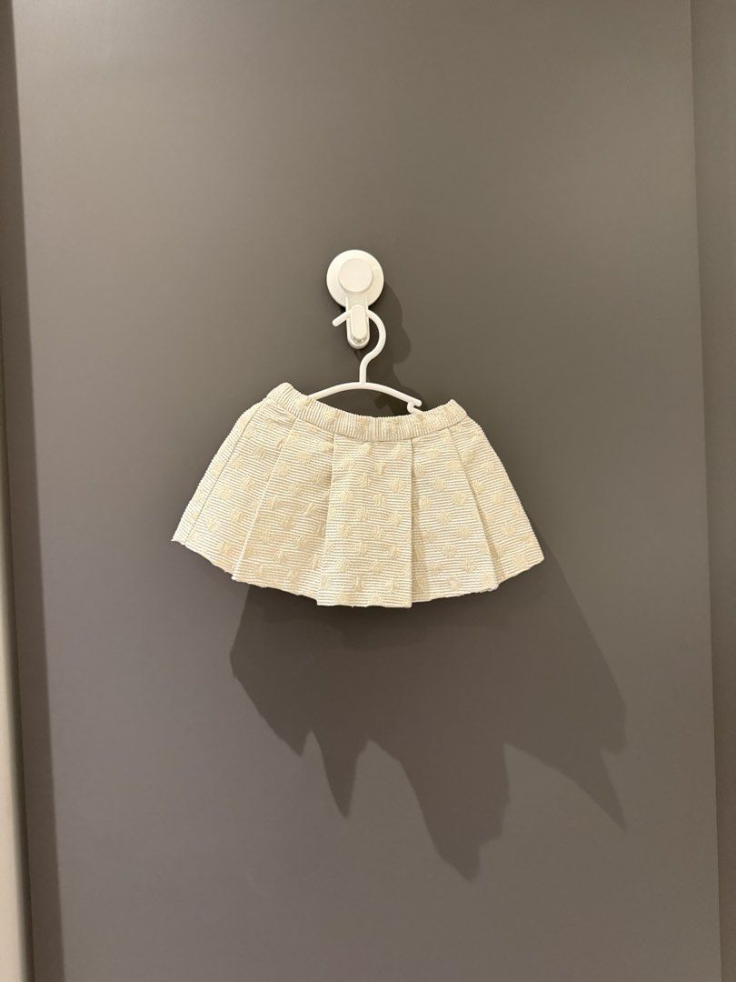 Kate Spade Skirt (6 months, Like New) (Category: Babies & Kids Fashion) located in Manila. Submitted by beautygoddess (Listing ID 1461620171, Image 1). Description: .