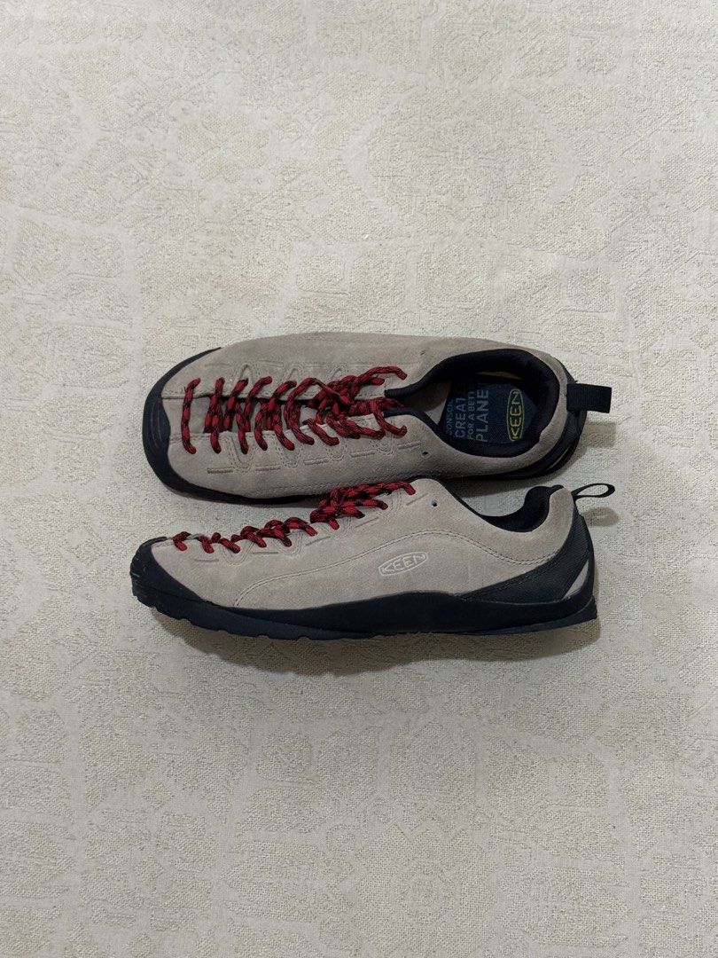 Keen Jasper (Category: Sneakers) located in Angeles City. Submitted by luigisells (Listing ID 1461750998, Image 1). Description: Size 9 US mens Excellent Condition Issue/s: needs cleaning * 7k php srp MOP: Gcash or Bank Transfer Courier: J&t Express.