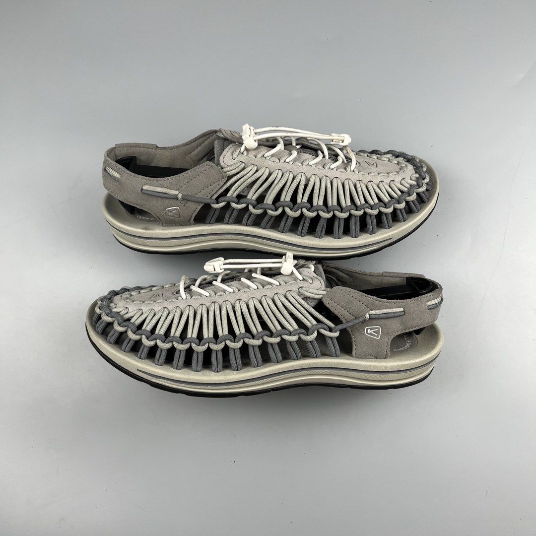 Keen Uneek (Category: Slippers & Slides) located in Los Banos. Submitted by 4030.archives. (Listing ID 1461751650, Image 2). Description: Keen Uneek 3000 Pesos Size 9.5 US | 8.5 UK | 27.5cm Excellent Condition Pair itself.