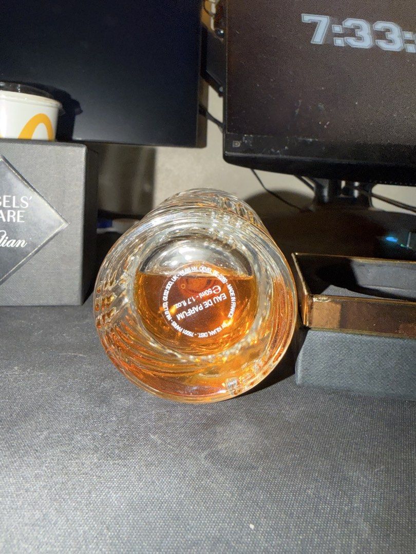 Kilian Angels’ Share 50ml (Category: Fragrance & Deodorants) located in Quezon City. Submitted by psellsss (Listing ID 1461632183, Image 3). Description: Kilian Angel’ Share 50ml 70/100 FL With original box.