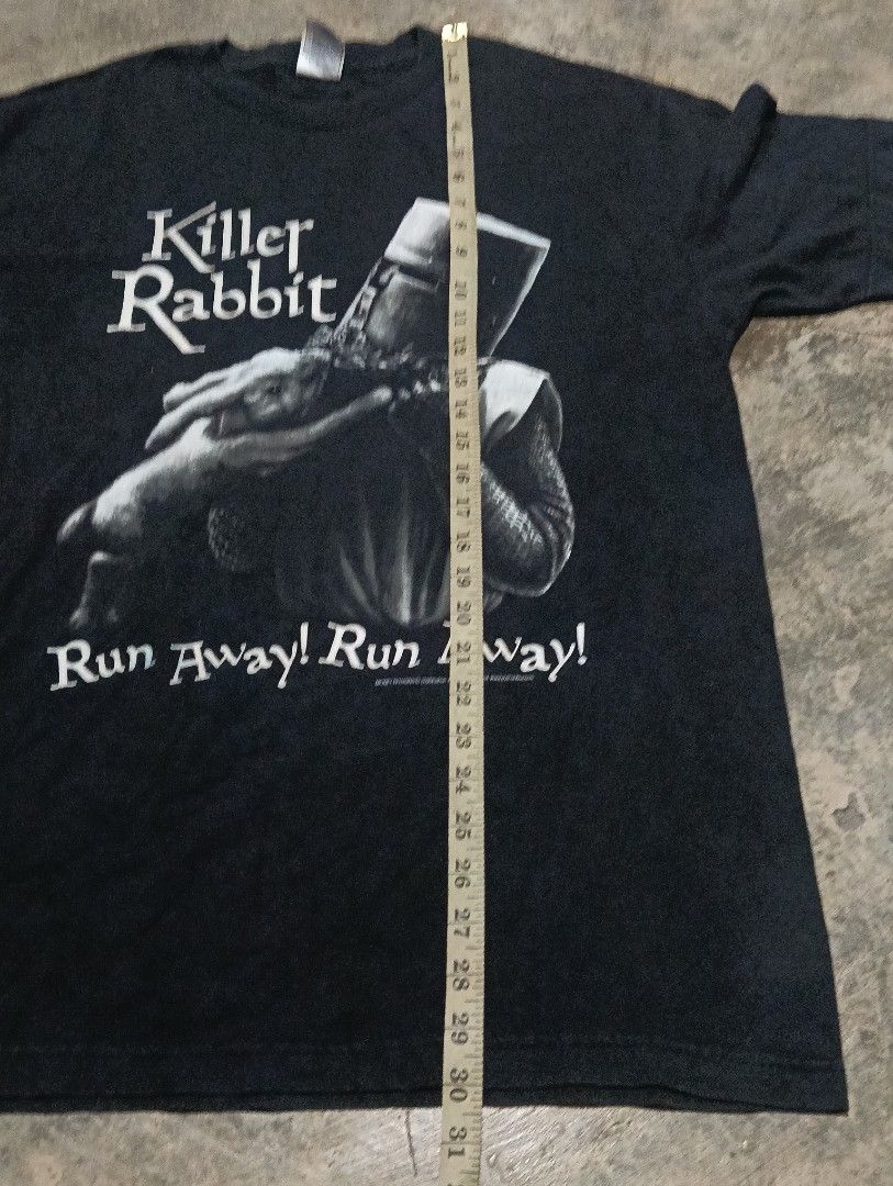 Killer rabbit (Category: Formal Shirts) located in Ajuy. Submitted by aljohndalumpines88 (Listing ID 1461655396, Image 3). Description: y2k 2005.