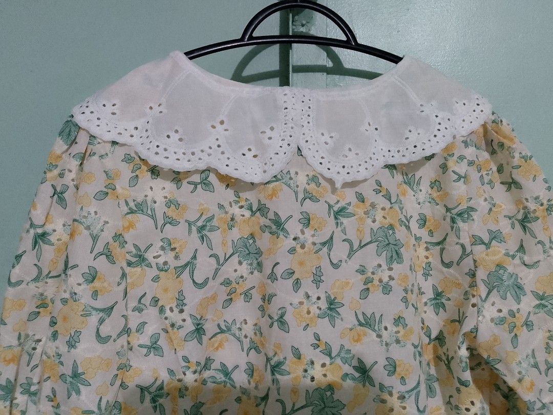 Korean Style Eyelet Blouse (Small-Medium) (Category: Blouses) located in Meycauayan. Submitted by alabastertwelve (Listing ID 1461601661, Image 3). Description: ♡ Doll collar ♡ Button-down ♡ Very nice in actual.