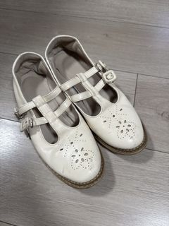 （分類：）位於 。 由 amyamyyyw 提交（商品編號 1461735080，圖片 1）。簡介： 。