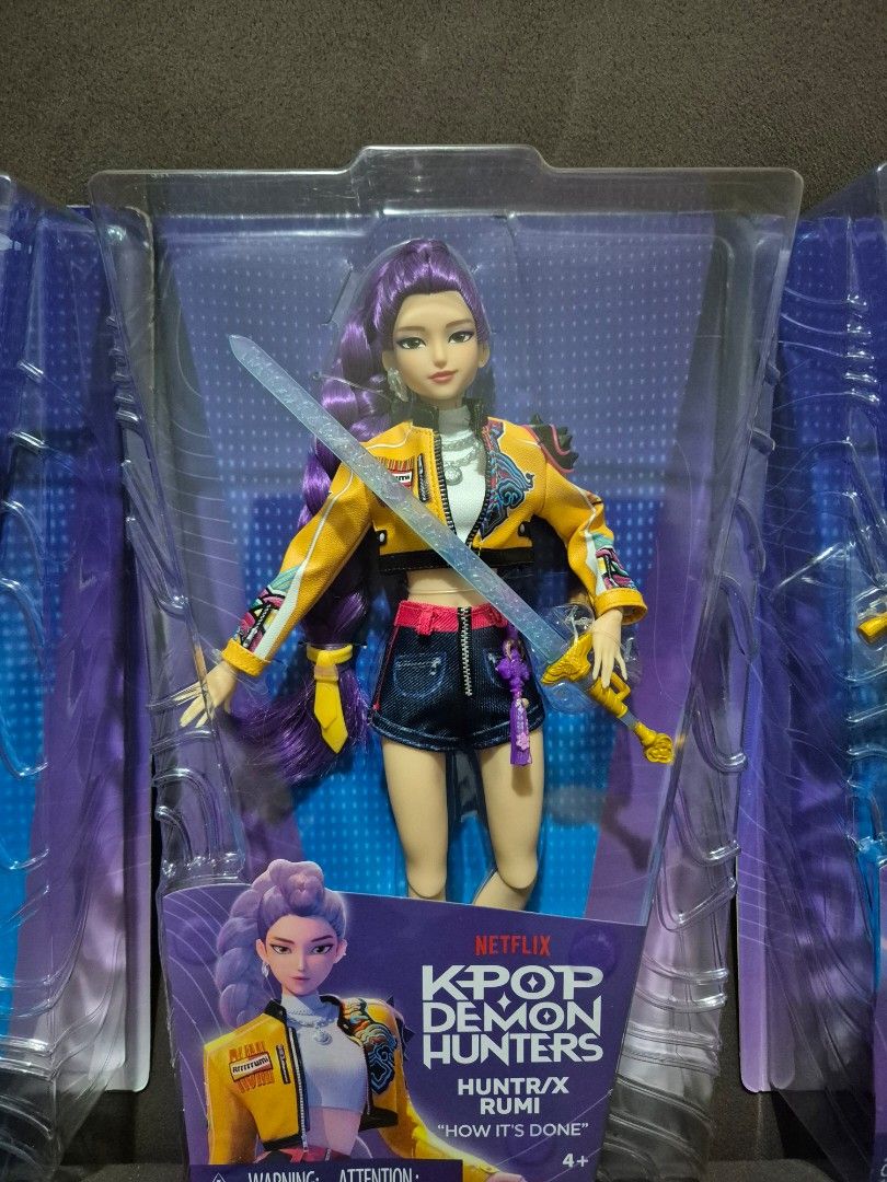 KPOP DEMON HUNTR/X SET ONLY (Category: CDs & DVDs) located in Bacoor. Submitted by gino_dc (Listing ID 1461646183, Image 2). Description: For sale as bundle only Kpop Demon Hunters HUNTR/X ​ (Brand New) Lalamove Bacoor Brgy Poblacion St Michael Church SM Bacoor.