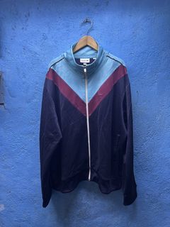 (Category: ) located in . Submitted by thriftxgoods (Listing ID 1461661938, Image 1). Description: .