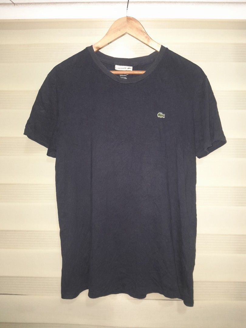 LACOSTE TEE DARK BLUE (Category: Tshirts & Polo Shirts ) located in Alburquerque. Submitted by zkethrifter (Listing ID 1461723249, Image 1). Description: ACTUAL DIMENSION 21W x 26L NO ISSUE DM!.