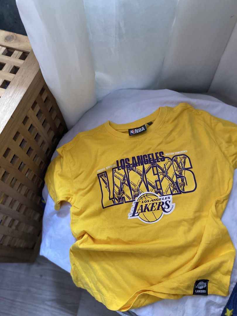 (5-6y) Lakers Kids TShirt (Category: Babies & Kids Fashion) located in Bulacan. Submitted by spidermom001020 (Listing ID 1461662537, Image 1). Description: AVAILABLE Brand new overruns Payment: Gcash, Maya Shipping: J&T, Lalamove Loc: Hagonoy/Malalos Bulacan.