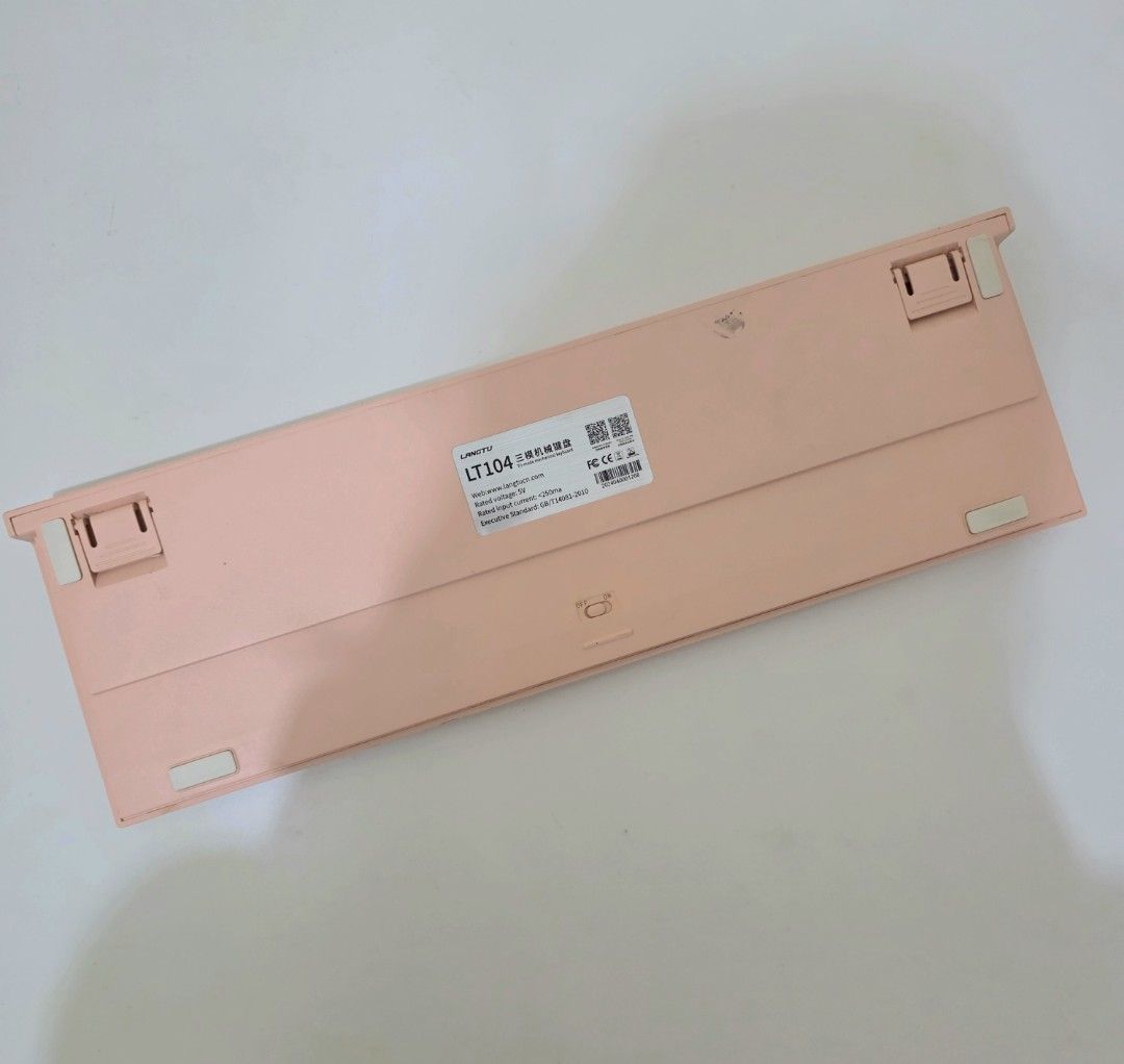 Langtu LT104 Gradient Pink Mechanical Keyboard (Category: Computer Keyboard) located in Pasig City. Submitted by sahiiicart_ (Listing ID 1461598597, Image 3). Description: 𓏸 Langtu LT104 Gradient Pink Mechanical Keyboard ⤷ Php 1,500 ⤷ good condition ⤷ connection mode: wired, wireless, bluetooth ⤷ can customize gif on the upper right screen ⤷ mop: gcash/maya ⤷ mod: sdd, j&t, ggx 📍 Pasig City.