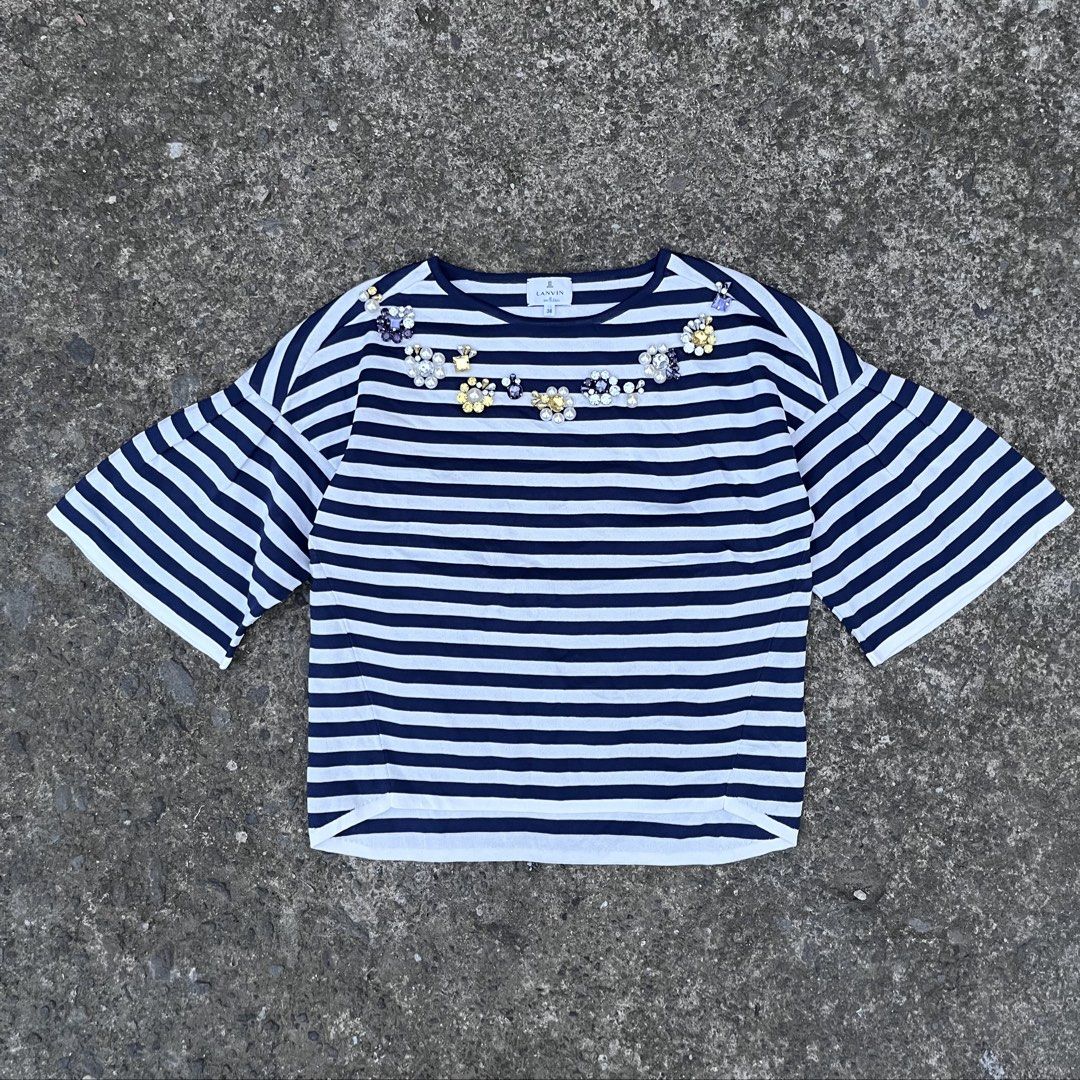 Lanvin En Bleu (Category: Blouses) located in Nagcarlan. Submitted by swiftgem-d189 (Listing ID 1461594807, Image 1). Description: Pm for more details!.