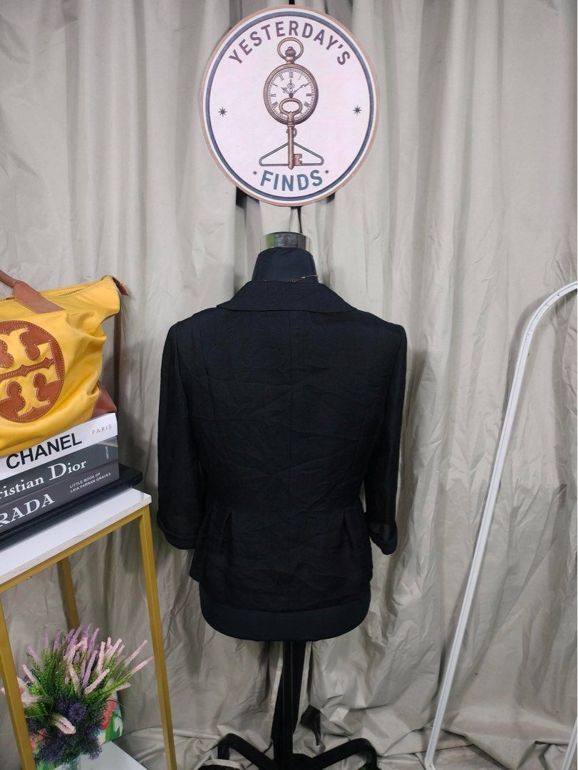Lanvin Noir Black Scalloped Collar Blazer (Category: Coats, Jackets and Outerwear) located in Manila. Submitted by naphthrift (Listing ID 1461715397, Image 2). Description: - Brand: Lanvin Noir - Color: Black - Features: Unique scalloped collar, button-up front - Sleeves: Three-quarter length - Fabric: Subtle textured - Occasion: Smart casual to formal - Size: 40.