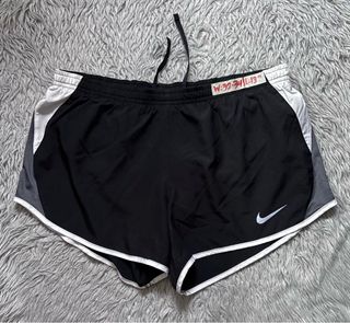 (Category: ) located in . Submitted by highyahigh_thriftshop (Listing ID 1461717187, Image 1). Description: .