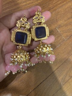 (Category: ) located in . Submitted by preloved_02 (Listing ID 1461717012, Image 1). Description: .