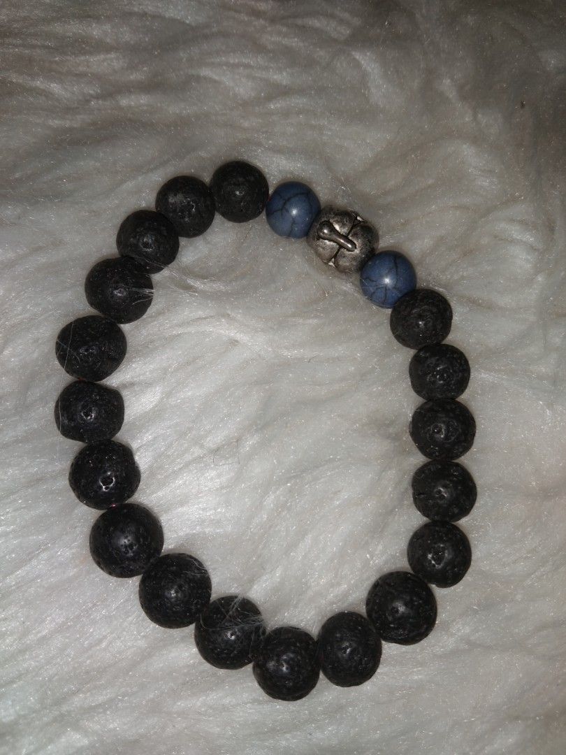 Lava stone bracelet wd Buddha charm (Category: Bracelets) located in Quezon City. Submitted by eidorableshop (Listing ID 1461581718, Image 1). Description: .