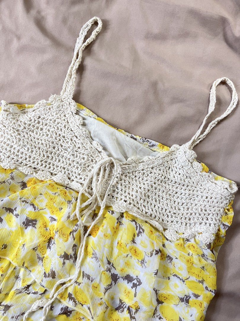 Layered camisol with crochet bodice (Category: Sleeveless) located in San Jose. Submitted by thymies (Listing ID 1461618644, Image 2). Description: .