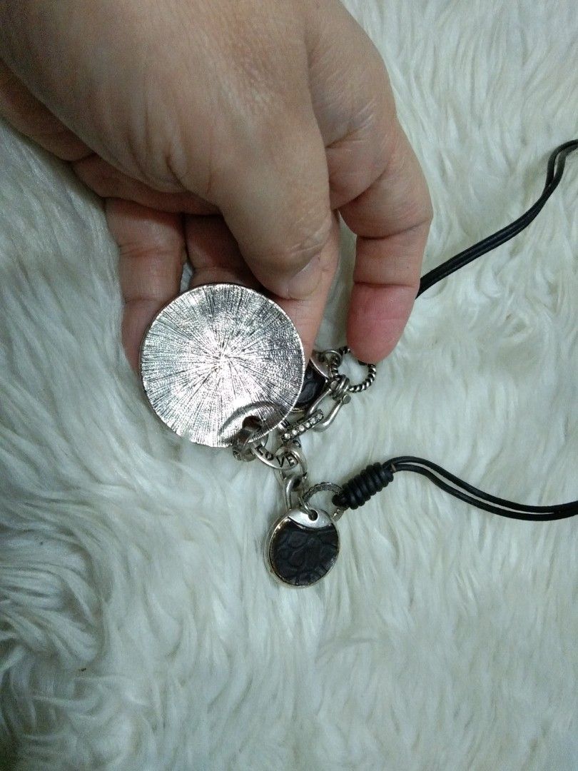 Leather accented necklace (Category: Necklaces) located in Quezon City. Submitted by eidorableshop (Listing ID 1461569477, Image 3). Description: .